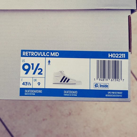 NIB Adidas Retrovulc Mid Men's H02211 Sz 9.5 - Picture 8 of 8